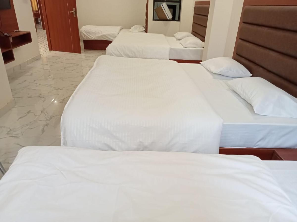 הרידוואר Hotel Kaushik Palace מראה חיצוני תמונה