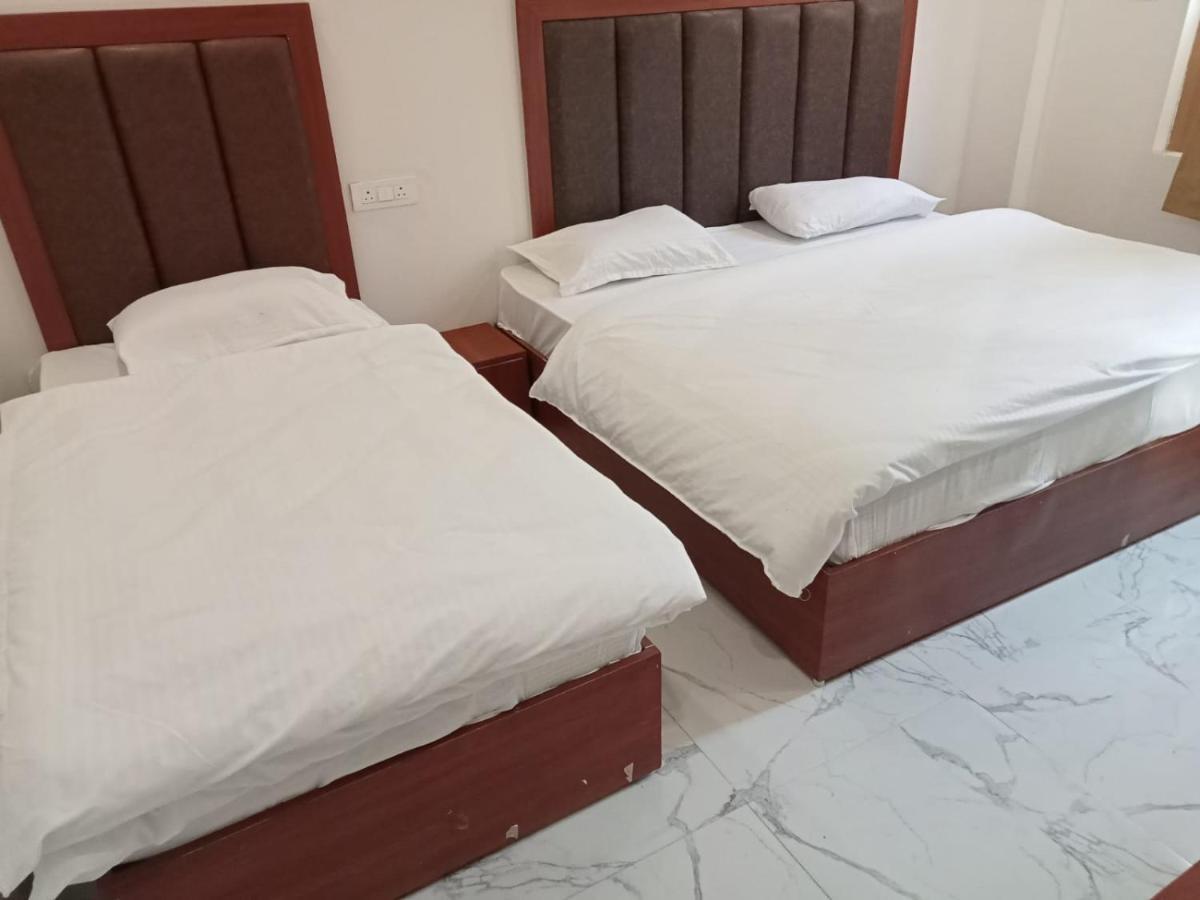 הרידוואר Hotel Kaushik Palace מראה חיצוני תמונה
