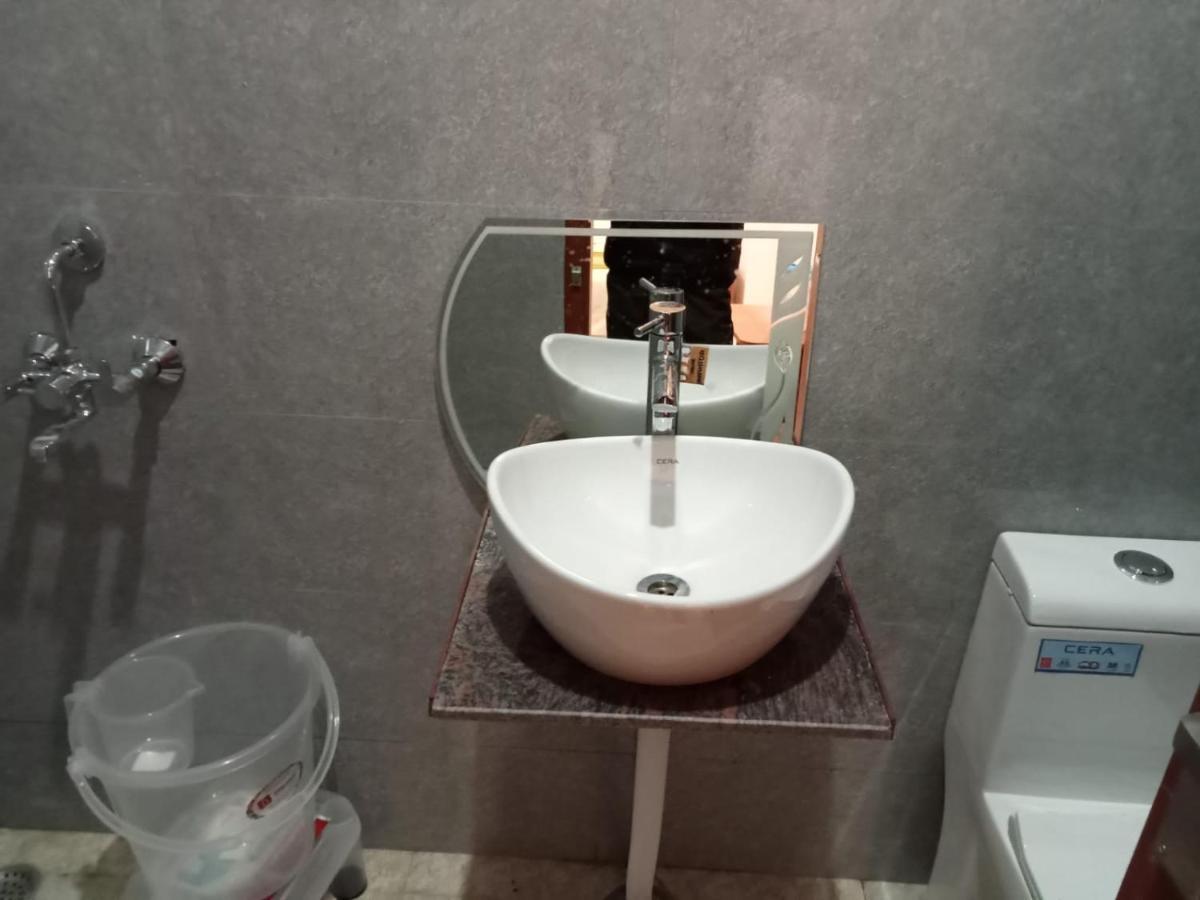 הרידוואר Hotel Kaushik Palace מראה חיצוני תמונה